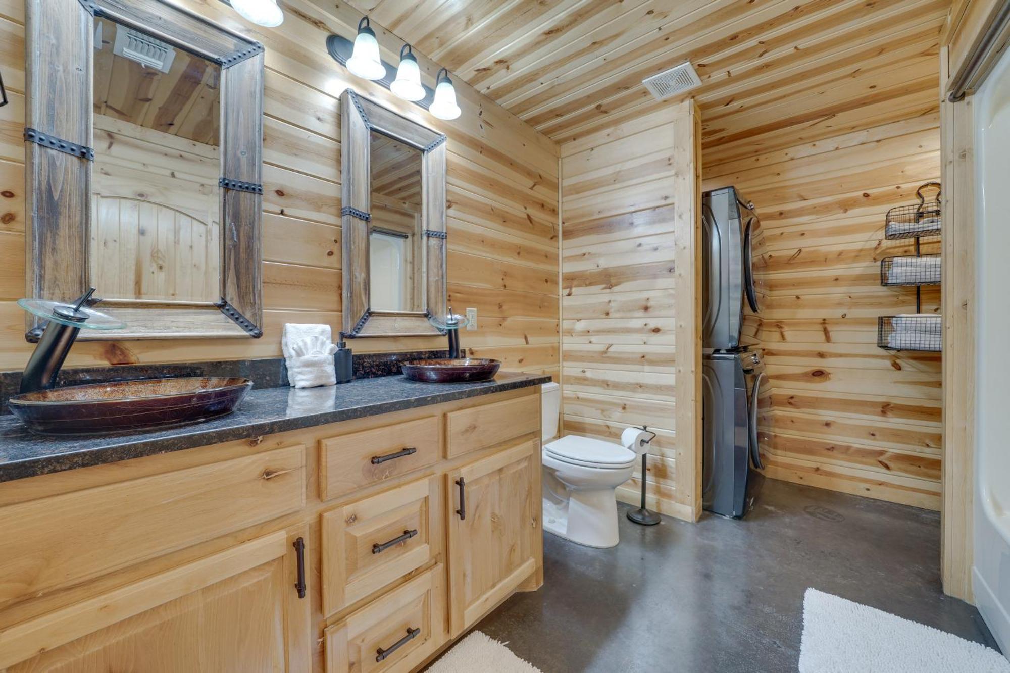 Penny Lane Lodge Broken Bow Cabin Less Than 6 Mi To Lake Luaran gambar