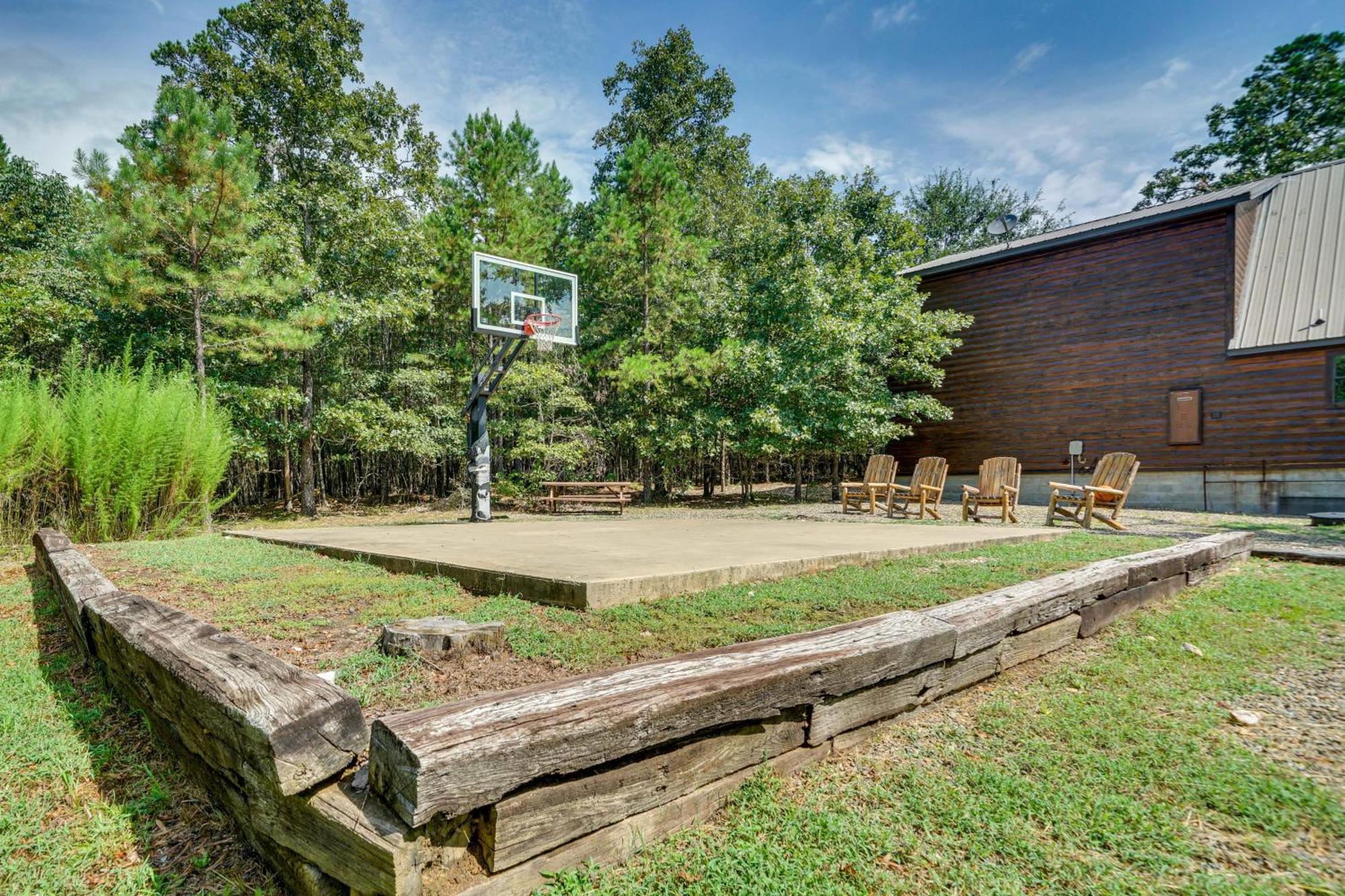 Penny Lane Lodge Broken Bow Cabin Less Than 6 Mi To Lake Luaran gambar