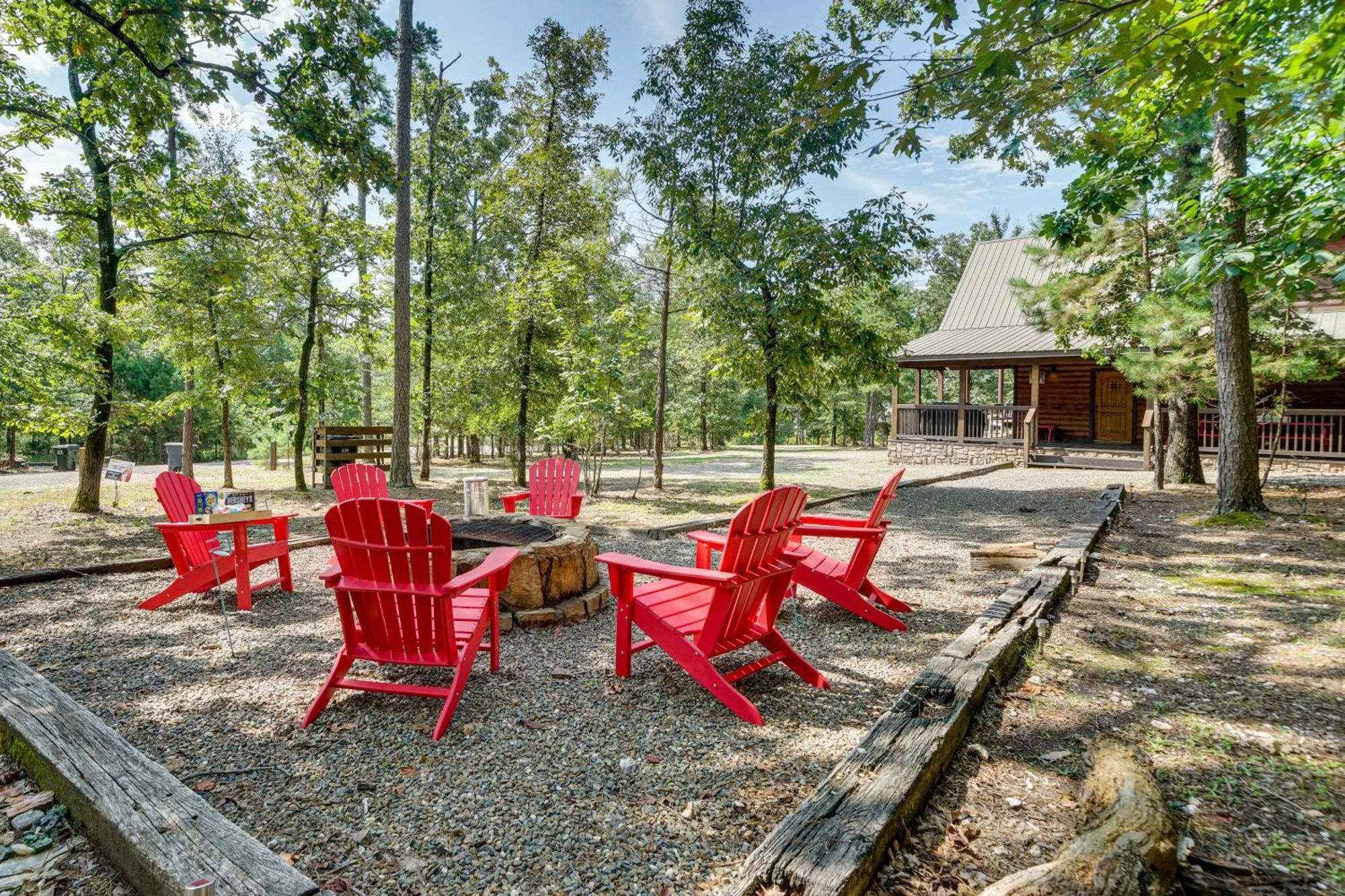 Penny Lane Lodge Broken Bow Cabin Less Than 6 Mi To Lake Luaran gambar